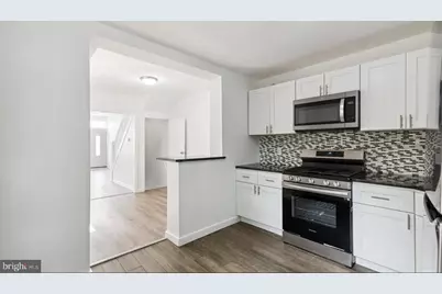17 S 45th Street, Philadelphia, PA 19104 - Photo 3