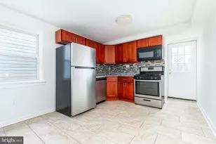 2726 Edgemont St, Philadelphia, PA 19134 - Photo 5