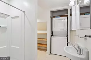 905 S 48th St, Philadelphia, PA 19143 - Photo 49