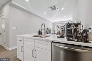 1716 W Girard Ave, Philadelphia, PA 19130 - Photo 17