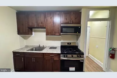 1121 N 41st Street #3RD FLOOR/3, Philadelphia, PA 19104 - Photo 7