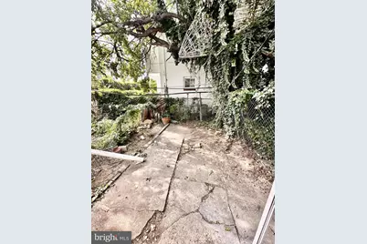 341 W Penn Street, Philadelphia, PA 19144 - Photo 9