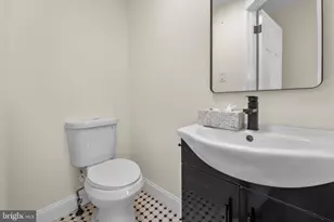 7608 Chelwynde Ave, Philadelphia, PA 19153 - Photo 17