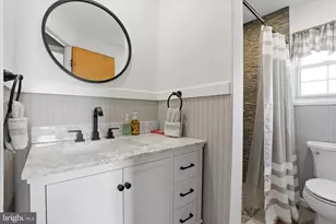 4621 Linden Ave, Philadelphia, PA 19114 - Photo 13