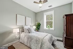 733 S 12th St, Philadelphia, PA 19147 - Photo 29