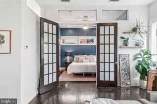 733 S 12th St, Philadelphia, PA 19147 - Photo 23