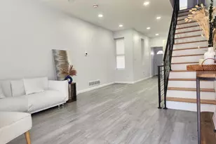 631 Cross St, Philadelphia, PA 19147 - Photo 9