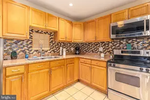 2525 N Front St, Philadelphia, PA 19133 - Photo 1