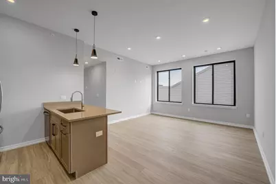 1205 S 15th Street #4D, Philadelphia, PA 19146 - Photo 3