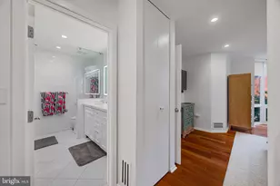 2027 Chancellor St, Philadelphia, PA 19103 - Photo 21