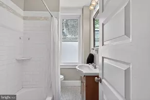 2030 N 20th St, Philadelphia, PA 19121 - Photo 25