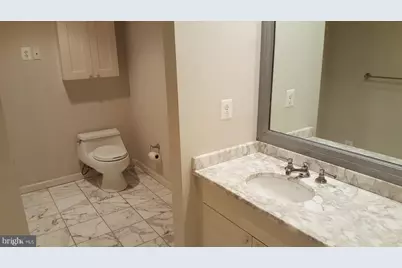 201 N 8th Street #707, Philadelphia, PA 19106 - Photo 13