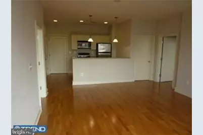 201 N 8th Street #707, Philadelphia, PA 19106 - Photo 9