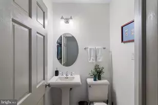 1714 Spruce St, Philadelphia, PA 19103 - Photo 17