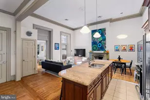 1714 Spruce St, Philadelphia, PA 19103 - Photo 13