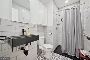 422 N Simpson St, Philadelphia, PA 19151 - Photo 9