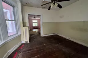 254 S Farragut St, Philadelphia, PA 19139 - Photo 9