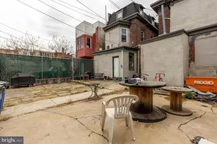 129 W Susquehanna Ave, Philadelphia, PA 19122 - Photo 13