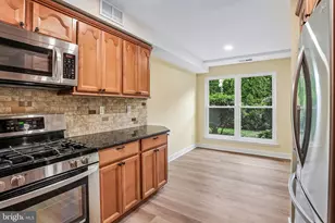 2201 Strahle St, Philadelphia, PA 19152 - Photo 17