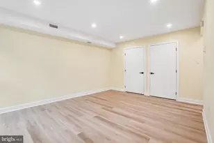 2201 Strahle St, Philadelphia, PA 19152 - Photo 9