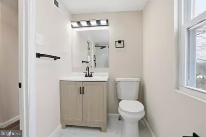 513 Smithfield Avenue, Philadelphia, PA 19116 - Photo 11