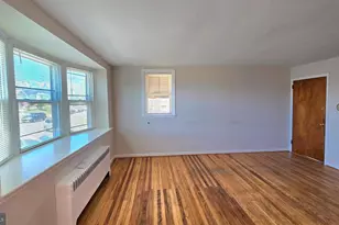 165 E Fariston Dr, Philadelphia, PA 19120 - Photo 7