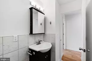 621 E Flora St, Philadelphia, PA 19125 - Photo 17
