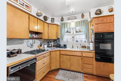 1913 Benton Avenue, Philadelphia, PA 19152 - Photo 11