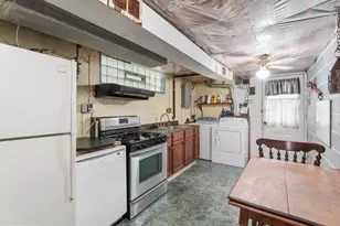 1913 Benton Ave, Philadelphia, PA 19152 - Photo 25