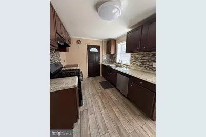 7640 Fairfield Street, Philadelphia, PA 19152 - Photo 9