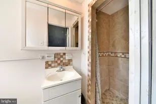 9135 Revere St, Philadelphia, PA 19152 - Photo 15