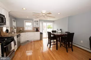 4424 St Davids St, Philadelphia, PA 19127 - Photo 9