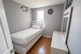 6018 Hazelhurst St, Philadelphia, PA 19151 - Photo 3