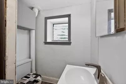 5542 Morris Street, Philadelphia, PA 19144 - Photo 37