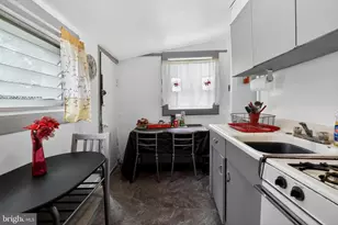 5542 Morris St, Philadelphia, PA 19144 - Photo 17