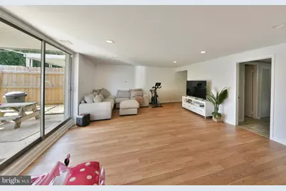 9747 Hoff Street, Philadelphia, PA 19115 - Photo 23