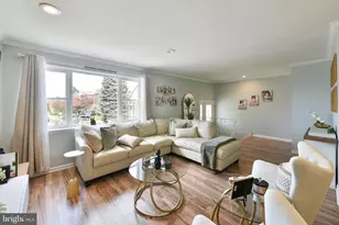 9747 Hoff St, Philadelphia, PA 19115 - Photo 9