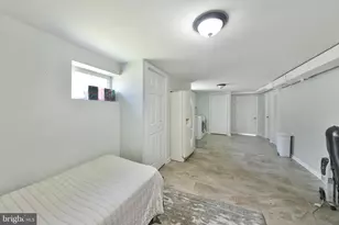 9747 Hoff St, Philadelphia, PA 19115 - Photo 27