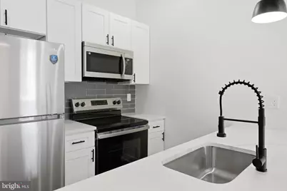 6128 Grays Avenue, Philadelphia, PA 19142 - Photo 17
