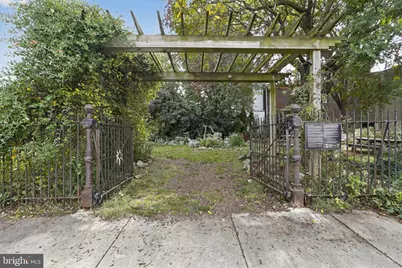2314 Emerald Street, Philadelphia, PA 19125 - Photo 29