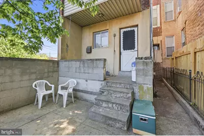 884 N 66th Street, Philadelphia, PA 19151 - Photo 15