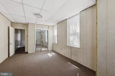 884 N 66th Street, Philadelphia, PA 19151 - Photo 7