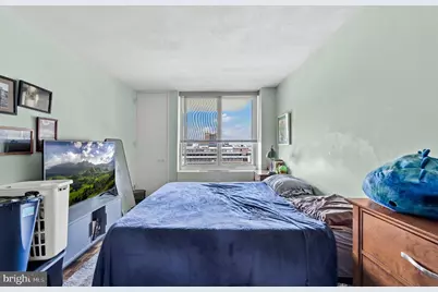 604 S Washington Square #2108, Philadelphia, PA 19106 - Photo 17