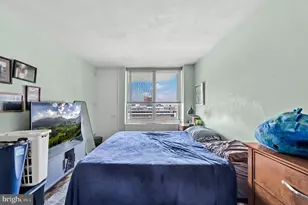 604 S Washington Square, Philadelphia, PA 19106 - Photo 17