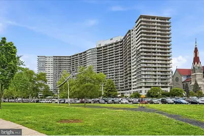 2401 Pennsylvania Avenue #15C49, Philadelphia, PA 19130 - Photo 19