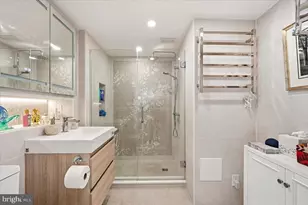 2401 Pennsylvania Ave, Philadelphia, PA 19130 - Photo 13