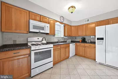 9033 Lykens Lane, Philadelphia, PA 19128 - Photo 3