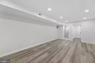 1969 Church Ln, Philadelphia, PA 19141 - Photo 21