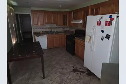 2051 N 8th Street, Philadelphia, PA 19122 - Photo 9