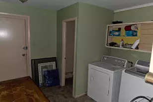 2051 N 8th St, Philadelphia, PA 19122 - Photo 11